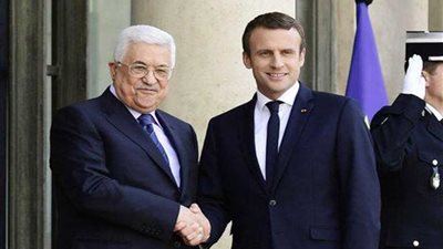 ماكرون يتصل بالرئيس الفلسطيني قبل لقائه ترامب