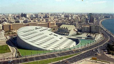 مكتبة الإسكندرية وشرطة دبي يحتفلان بمئوية ميلاد الشيخ زايد