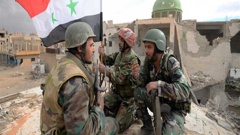 مقتل 12 عسكريا سوريا