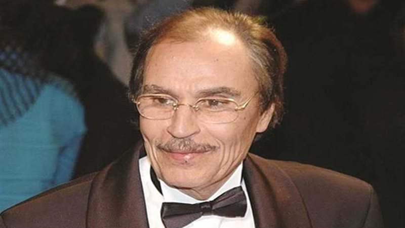 غدا.. تكريم عزت العلايلي