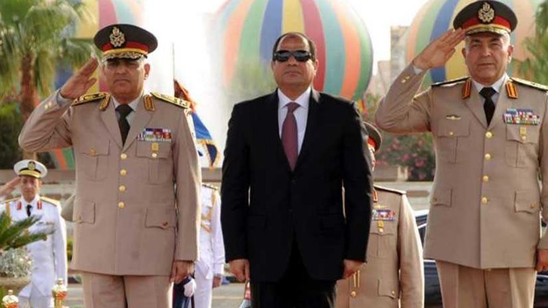 وزير الدفاع ورئيس