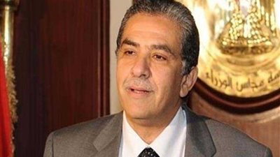 وزير البيئة: طن قمامة لكل أسرة سنويا