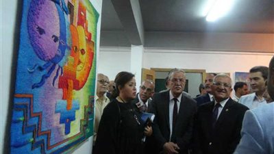 افتتاح معرض اللوحات الفنية لملتقي جبل الطير بالمنيا