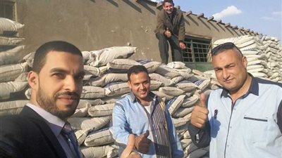 77 طن كبريت زراعي منتهية الصلاحية و75 طن مخللات بالبحيرة 