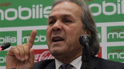 رابح ماجر: محمد صلاح فخر العرب.. وأنتظر فوزه بالكرة الذهبية