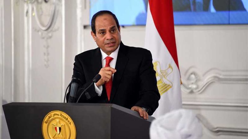 الرئيس السيسي يوقع