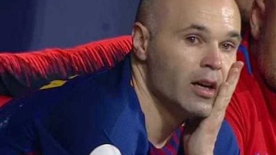 إنيستا يعلن رسميًا رحيله عن نادي برشلونة