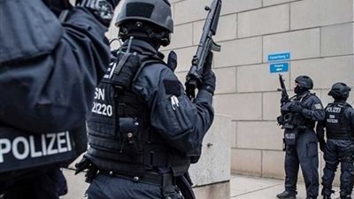الشرطة الألمانية تلقي القبض على سوري تشتبه بتخطيطه لهجوم