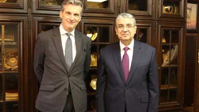 وزير الكهرباء: تعاون مصري بريطانى في مجال الطاقة المتجددة