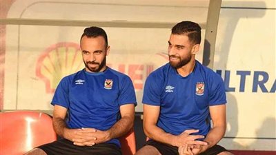 لاعبو الأهلي الدوليون ينتظمون في مران الفريق