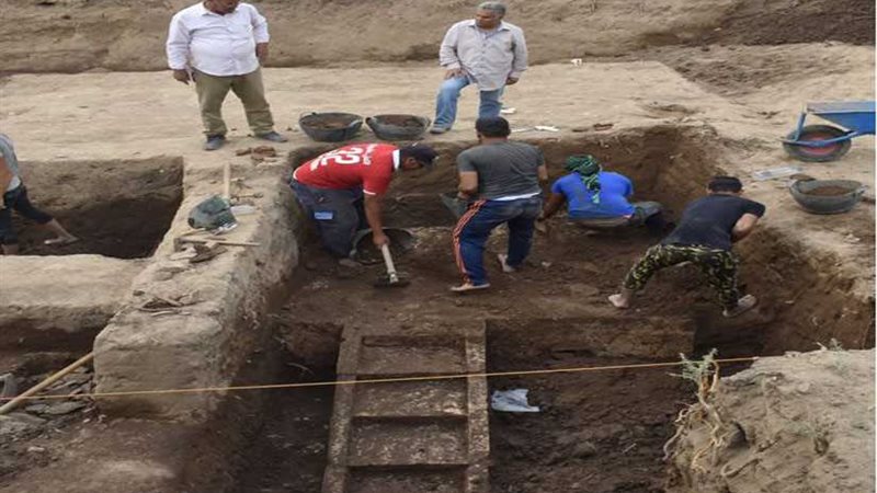 اكتشاف مقصورة احتفالات