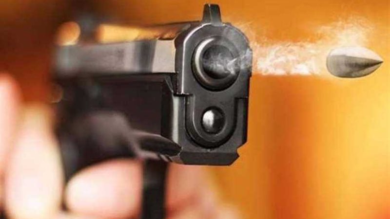 قتل شقيقته وسلَّم