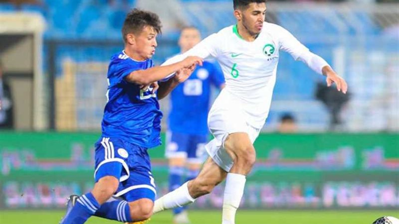 السعودية تتعادل سلبيا