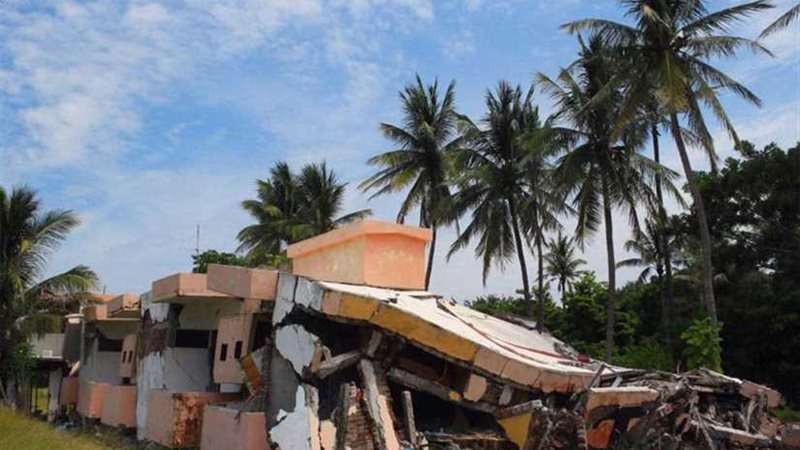 زلزال قوي يضرب مناطق