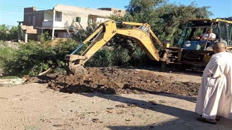 رفع 90 طن تراكمات
