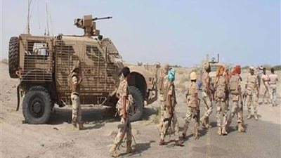 الجيش اليمني : مصرع وإصابة 19 من عناصر الميليشيات في كمين شرق تعز