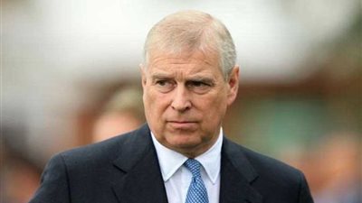 الأمير أندرو يطلب 