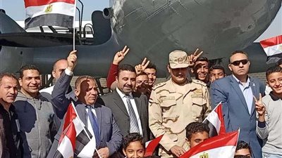 طلاب مدارس التبين في متحف القوات الجوية