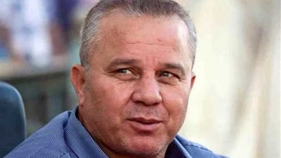 شوقي غريب يطالب بتسهيل الاحتراف