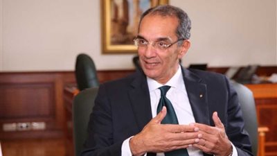 وزير الاتصالات: 