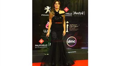 شاهد اطلالة حلا شيحة في مهرجان القاهرة