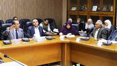 محافظ شمال سيناء يؤكد على سرعة الانتهاء من مشروعات الخطة ومتابعة التنفيذ