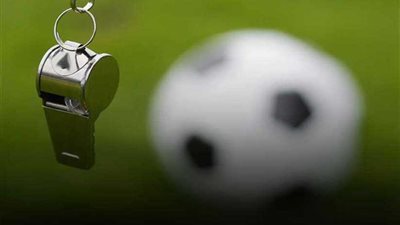 تواصل فعاليات الدورة التدريبية الأولي لمحكمات الكرة النسائية