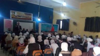 لقاءات لطلاب 100 مدرسة للتوعية بخطورة الإدمان بالمنيا