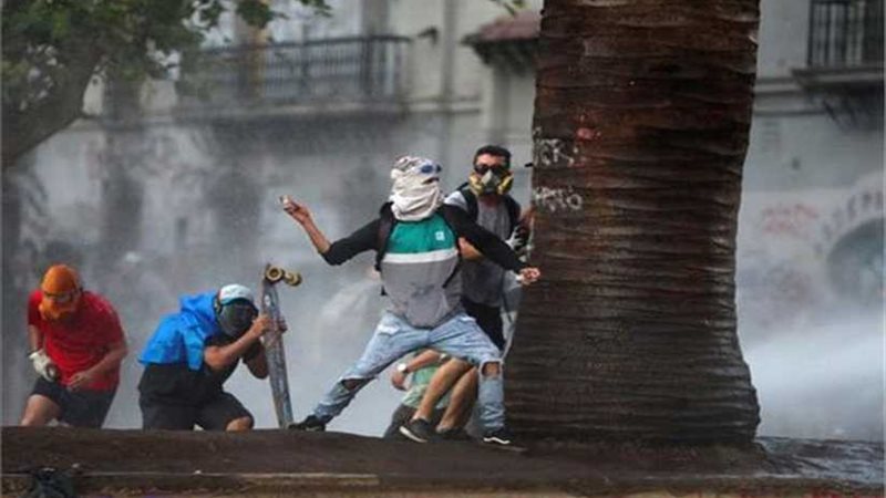 اشتباكات عنيفة بين