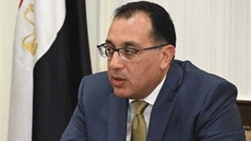 رئيس الوزراء يشهد