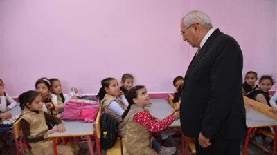 محافظ الدقهلية يفتتح مدرستين جديدتين بطلخا