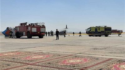 مطار الأقصر ينفذ سيناريو عمليا لانحراف طائرة عن مسارها الطبيعي