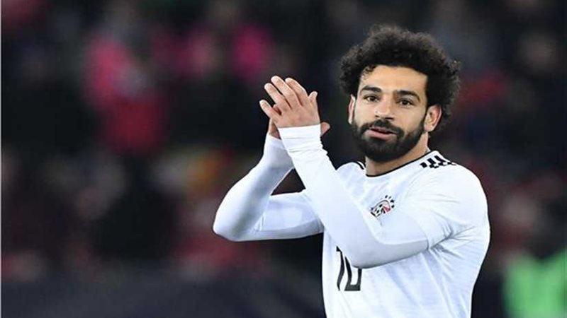 محمد صلاح يهنئ المنتخب