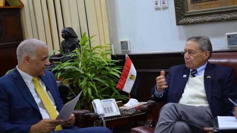 بدء الدراسة ببرامج