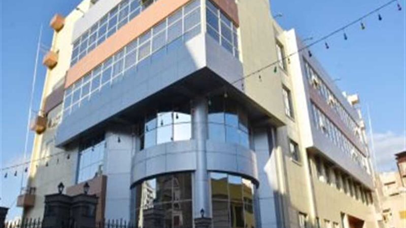 وزيرة الثقافة ومحافظ