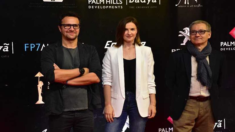 بالصور.. صناع عرض