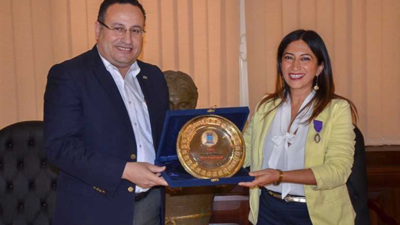 قنصوة يكرم مني مجدلاني