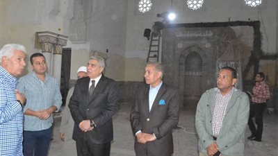 محافظ المنيا يتفقد أعمال التطوير والصيانة بمسجد الفولي