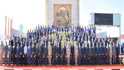 موجز الرابعة.. الرئيس السيسي يفتتح عددًا من المشروعات القومية ويعلن بدء التأمين الصحي الشامل في بورسعيد