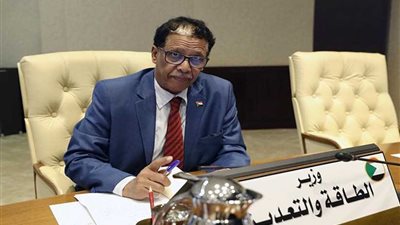 عاجل .. لجنتان حكوميتان بالسودان لمراجعة اتفاقيات الامتياز وعقود التعدين