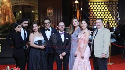 بالصور.. إطلالة صناع الفيلم الكندي 