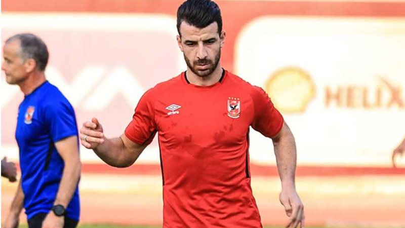 فحص طبي للاعب الأهلي