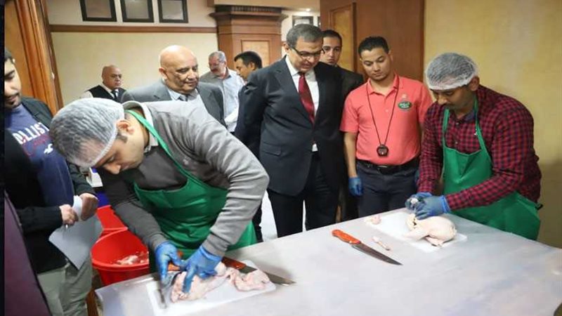 سعفان يتفقد اختبارات