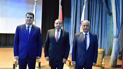 رئيس جامعة بني سويف يستقبل رئيس جهاز حماية المستهلك