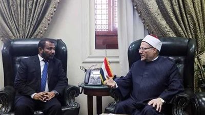 مفتي الجمهورية يستقبل وزير التعليم المالديفي لتعزيز التعاون الديني