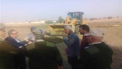 إزالة 44 حالة تعد على أملاك الدولة واسترداد 333 فدانا بأبنوب