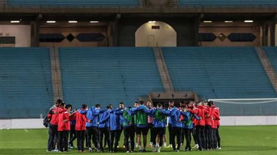 النادي الأهلي يسعى لترسيخ العقدة الليلة أمام النجم الساحلي