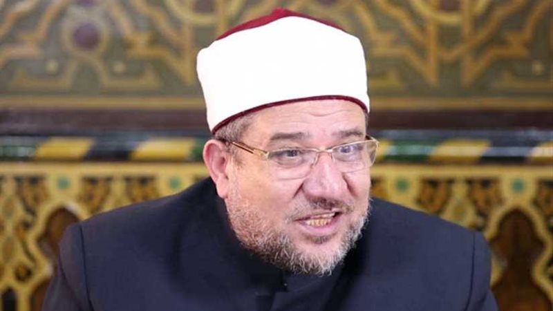 وزير الأوقاف يعلن