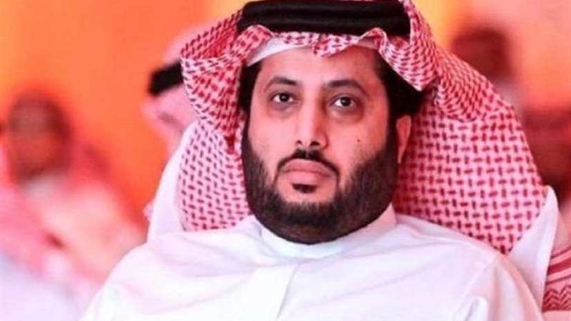 تركي آل شيخ يبارك