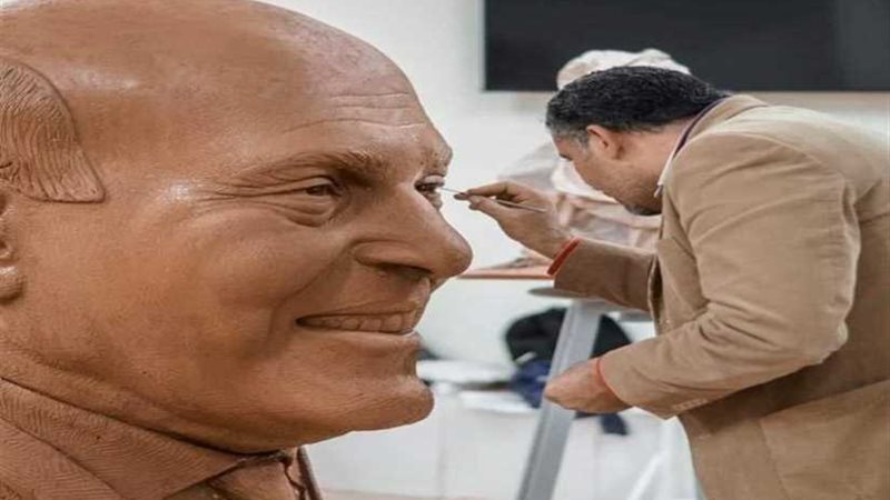 تمثال مجدي يعقوب